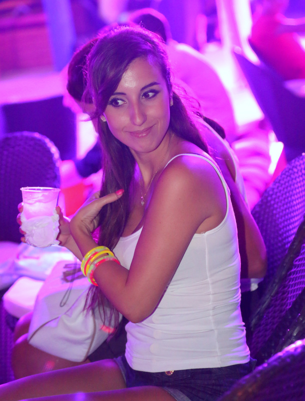 Glow Saturday Night Fever 
